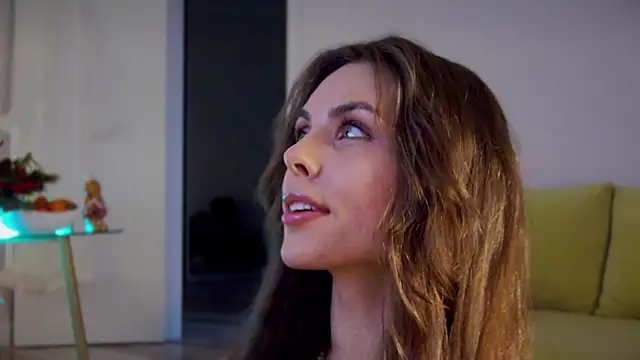 girl next door19 online show from December 29, 7:39 am