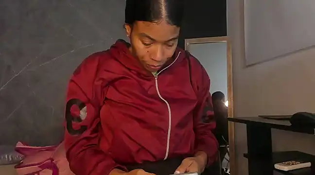 YummyDuooo online show from February 5, 12:06 pm