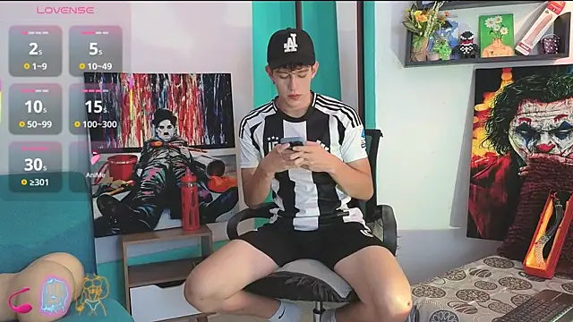 flowers18 online show from April 14, 10:27 pm