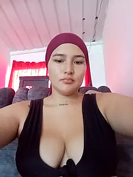 Celeste camila18 online show from December 5, 5:42 pm