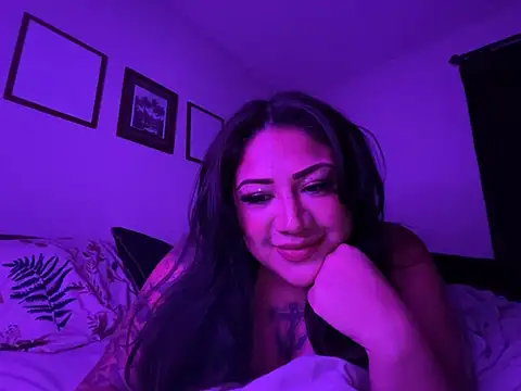 Snapshot of Phoenixcalixo chatting on July 27, 6:53 am Phoenixcalixo online show from July 27, 6:53 am
