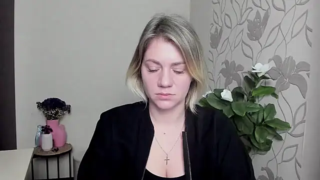 MariaSttone online show from March 11, 9:24 am