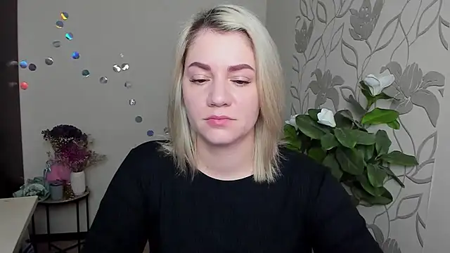 MariaSttone online show from January 15, 1:05 pm