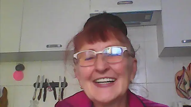 TanyaSweet634 online show from September 19, 6:26 am