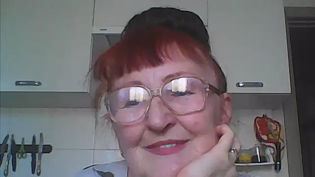 TanyaSweet634 online show from March 12, 8:31 am