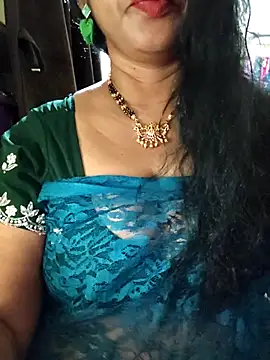 Snapshot of Bangarupapa chatting on July 28, 7:39 pm Bangarupapa online show from July 28, 7:39 pm