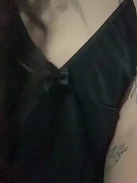 aylanaa online show from December 19, 1:18 am