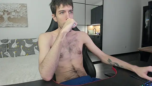 White Dylan online show from April 6, 4:52 pm