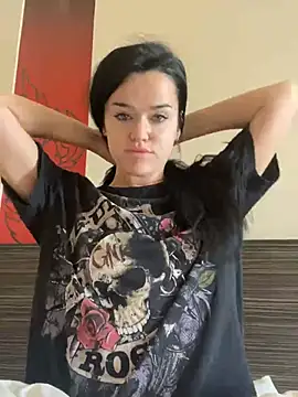 Snapshot of English-Chloe96 chatting on February 3, 3:31 am English-Chloe96 online show from February 3, 3:31 am