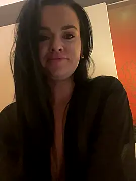 Snapshot of English-Chloe96 chatting on October 9, 3:48 am English-Chloe96 online show from October 9, 3:48 am