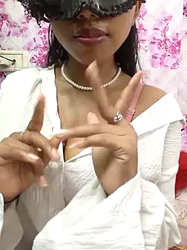 sandy naughty online show from March 23, 4:33 pm