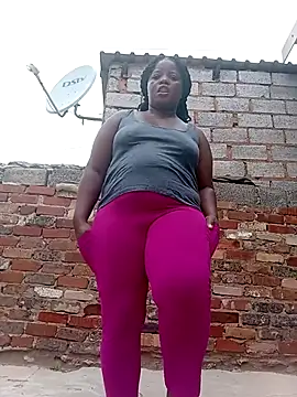 Snapshot of Sexyebonyxxx87 chatting on March 3, 10:43 am Sexyebonyxxx87 online show from March 3, 10:43 am