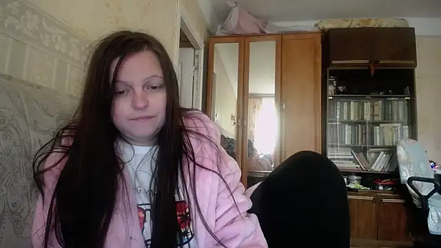 Snapshot of CatMelissa chatting on October 2, 9:49 am CatMelissa online show from October 2, 9:49 am