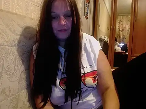 Snapshot of CatMelissa chatting on October 2, 10:50 pm CatMelissa online show from October 2, 10:50 pm
