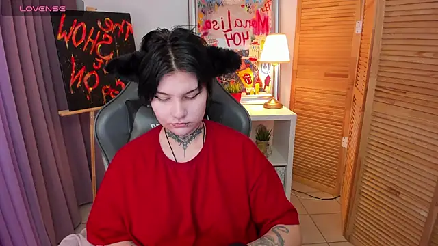 mekurisu online show from January 14, 1:36 am