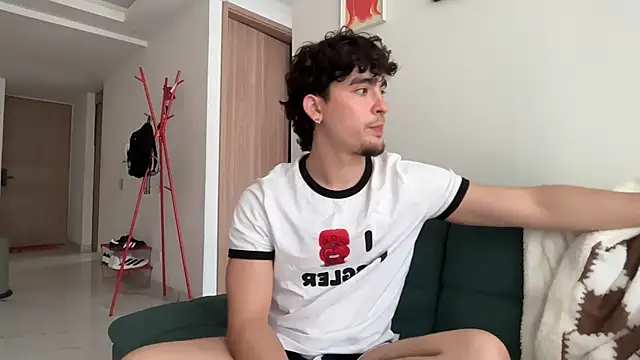Snapshot of zenn_rush1 chatting on July 3, 2:45 pm zenn rush1 online show from July 3, 2:45 pm