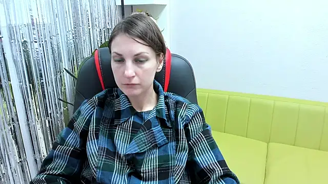 Snapshot of AuroraScript chatting on January 4, 3:28 pm AuroraScript online show from January 4, 3:28 pm