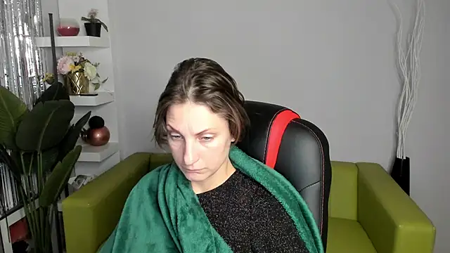 Snapshot of AuroraScript chatting on January 19, 4:12 am AuroraScript online show from January 19, 4:12 am