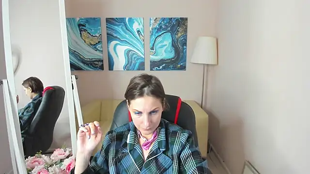 Snapshot of AuroraScript chatting on January 27, 6:31 pm AuroraScript online show from January 27, 6:31 pm