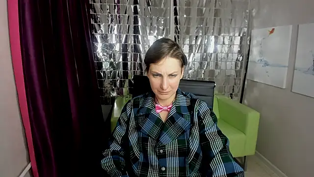 Snapshot of AuroraScript chatting on March 17, 6:21 pm AuroraScript online show from March 17, 6:21 pm