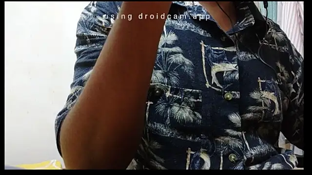 Snapshot of Awesomehotboy chatting on December 21, 12:38 pm Awesomehotboy online show from December 21, 12:38 pm