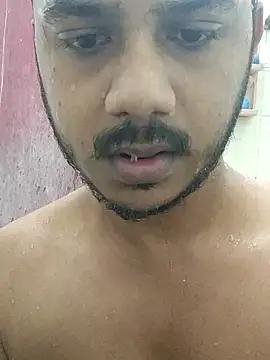 Snapshot of Awesomehotboy chatting on February 7, 6:17 am Awesomehotboy online show from February 7, 6:17 am