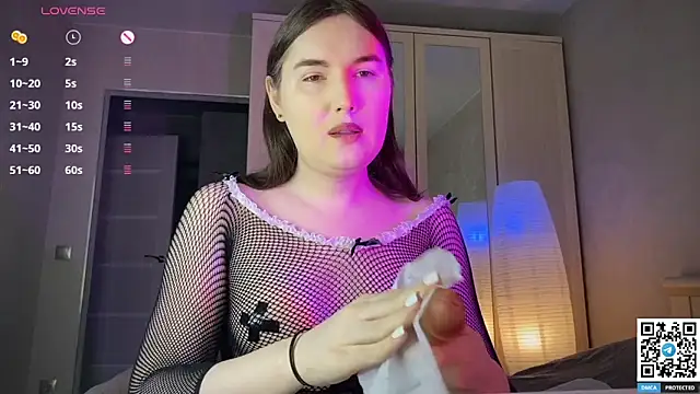 Maria Bowie online show from March 14, 7:47 am