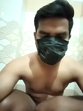 Snapshot of Hotboy1767 chatting on December 11, 1:28 pm Hotboy1767 online show from December 11, 1:28 pm