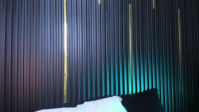 AndyBlake  online show from February 23, 2:18 am