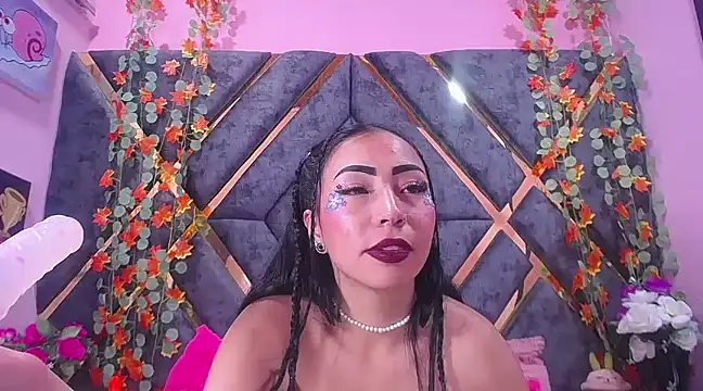 nathalia pink online show from January 9, 11:24 pm