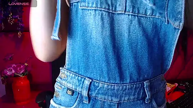 nathalia pink online show from March 19, 3:43 am