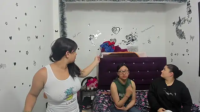 Luna Star Sl online show from January 16, 12:20 pm