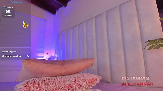 Snapshot of lil_hanna18 chatting on January 16, 3:24 pm lil hanna18 online show from January 16, 3:24 pm