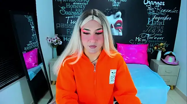 Snapshot of DarianaGia chatting on December 2, 5:59 am DarianaGia online show from December 2, 5:59 am