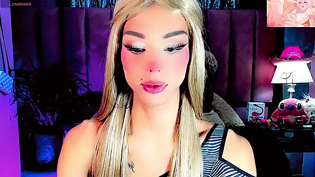 dollswit01 online show from November 2, 5:48 pm