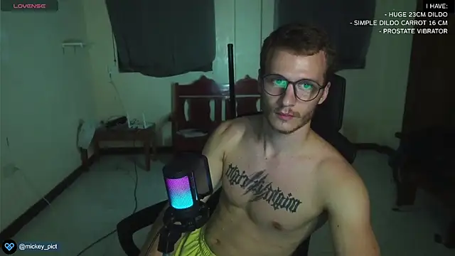 mickeypict online show from December 30, 1:36 pm