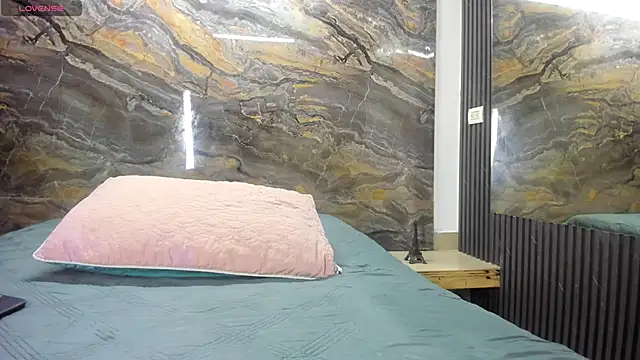 Yaya    11 online show from February 25, 11:52 am