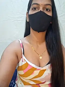 Garima G online show from December 1, 5:13 pm