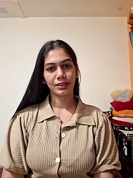 Garima G online show from March 14, 9:37 am