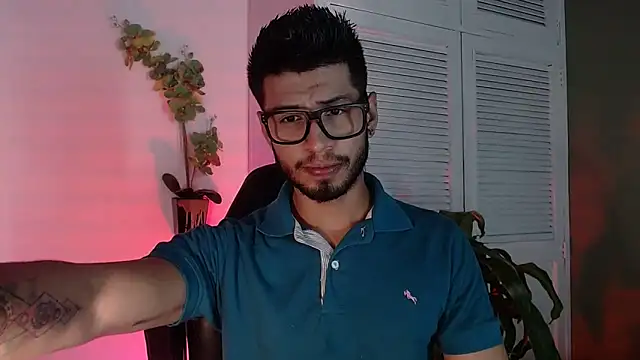 Colby brown03 online show from September 19, 7:03 pm