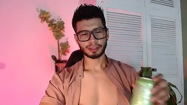 Colby brown03 online show from September 20, 7:15 pm