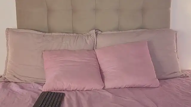 AnneGagner online show from April 16, 9:26 pm