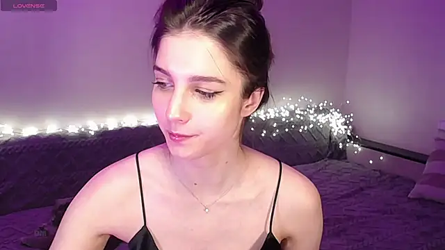 Abigail Wills online show from November 22, 5:56 pm