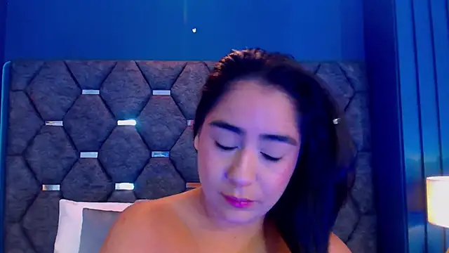 Snapshot of DevonPiers chatting on September 13, 12:05 pm DevonPiers online show from September 13, 12:05 pm