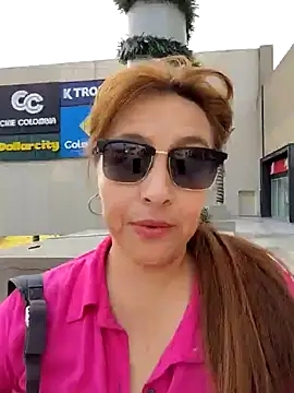 Snapshot of sussy_185 chatting on December 18, 9:51 pm sussy 185 online show from December 18, 9:51 pm