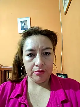 Snapshot of sussy_185 chatting on January 14, 11:27 pm sussy 185 online show from January 14, 11:27 pm