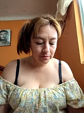 Snapshot of sussy_185 chatting on March 14, 7:23 pm sussy 185 online show from March 14, 7:23 pm