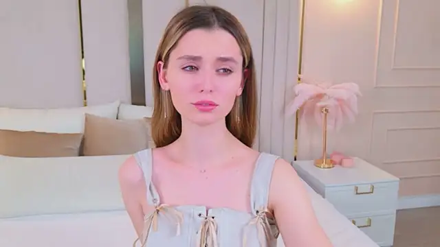 MarybethSnow online show from November 19, 5:13 pm