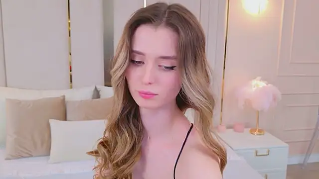 MarybethSnow online show from April 11, 5:17 pm