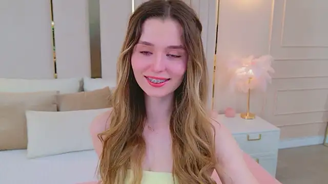 MarybethSnow online show from April 16, 5:14 pm